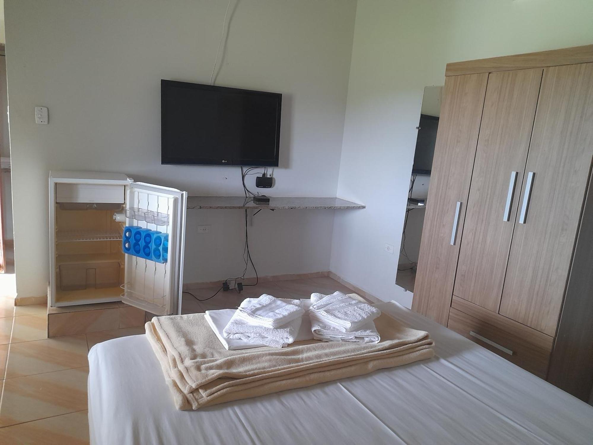 Hotel Fazenda Recanto Do Monte Alegre 皮拉茹 外观 照片