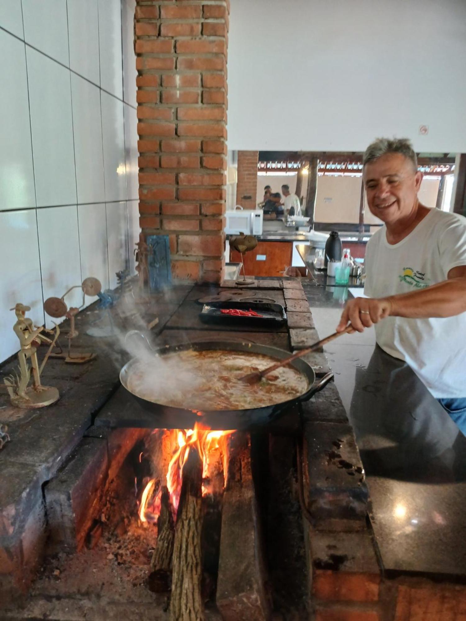 Hotel Fazenda Recanto Do Monte Alegre 皮拉茹 外观 照片