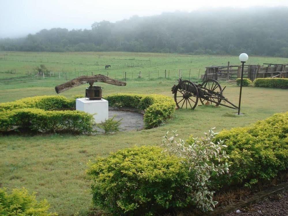 Hotel Fazenda Recanto Do Monte Alegre 皮拉茹 外观 照片